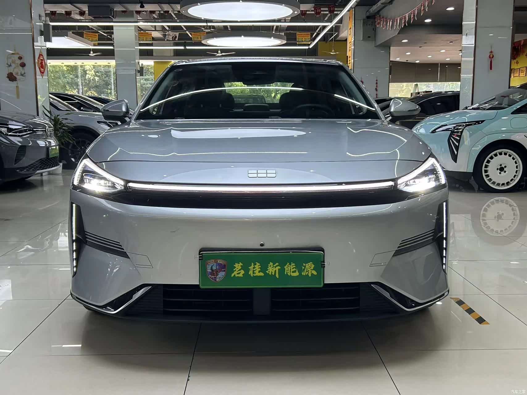 Geely Galaxy L6, 2025 2