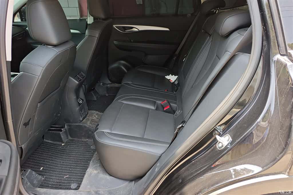 Buick Envision Plus, 2025 11