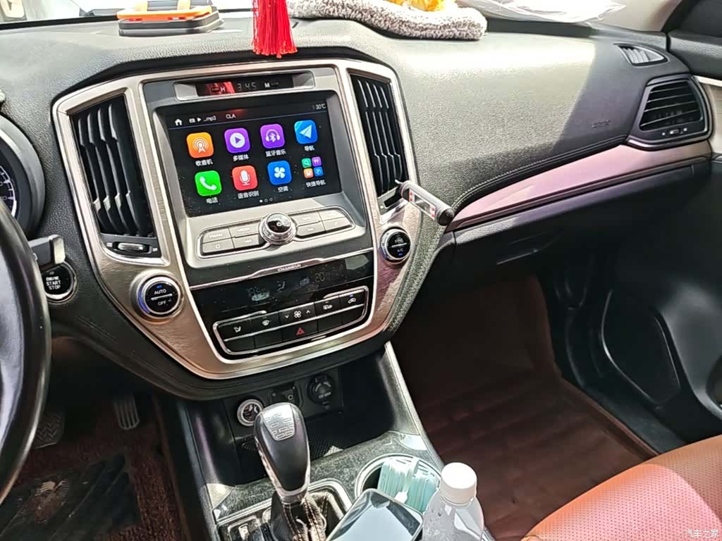 Changan CS95, 2018 13