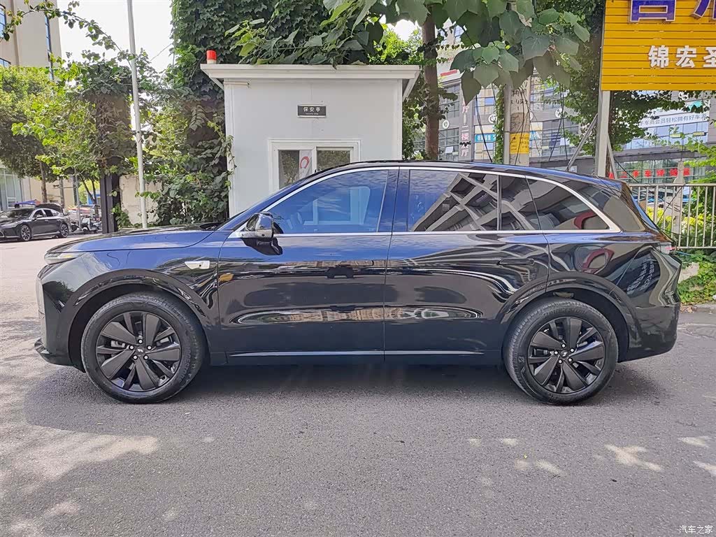 Li Auto L6, 2025 3