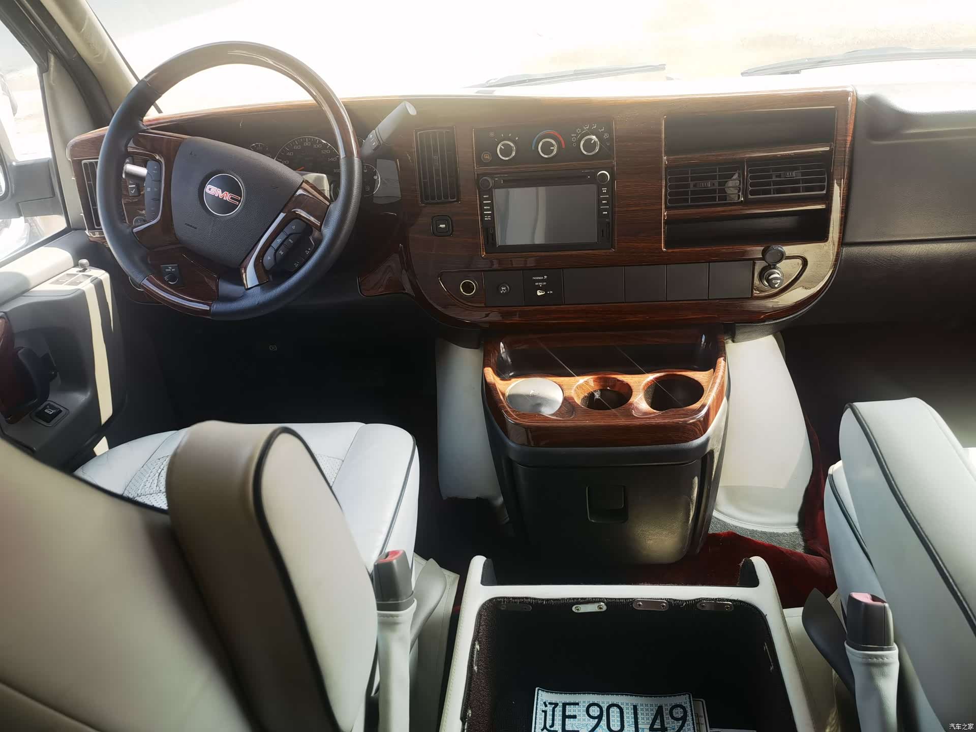 GMC SAVANA, 2012 15