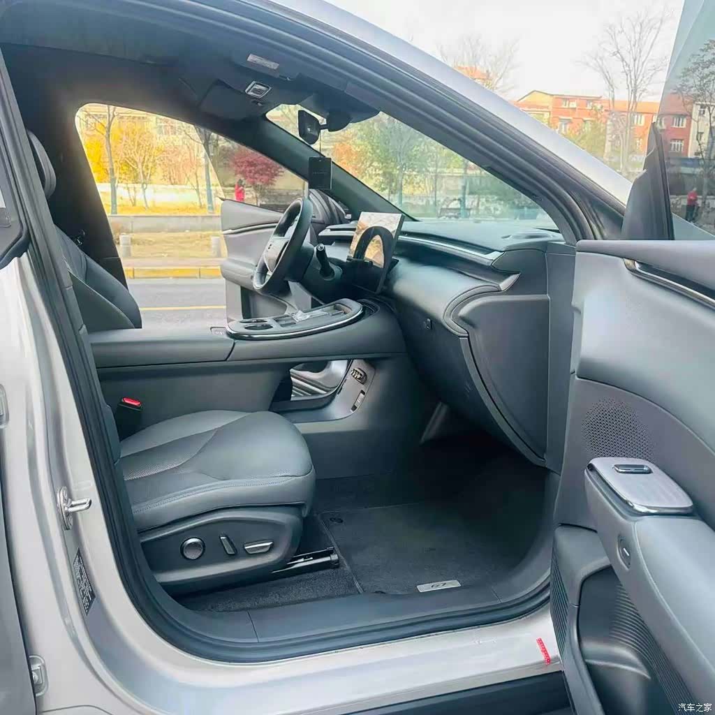 Xpeng G7, 2025 7