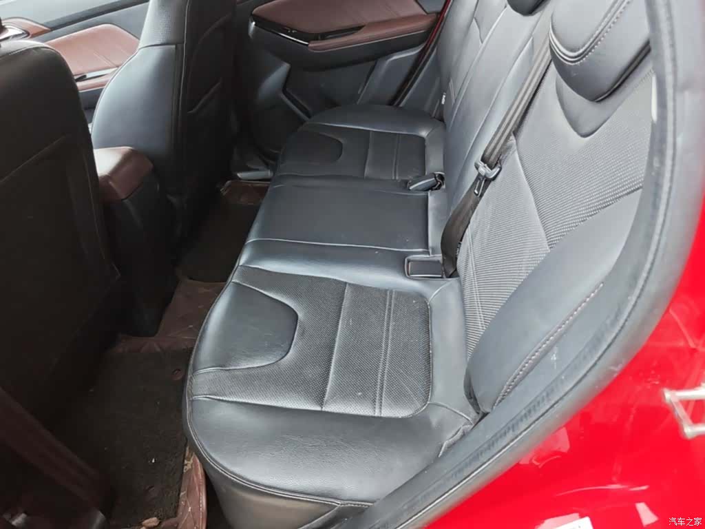 BAIC Q35, 2017 17