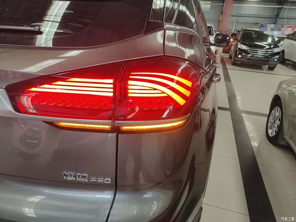 Geely Boyue, 2021 8