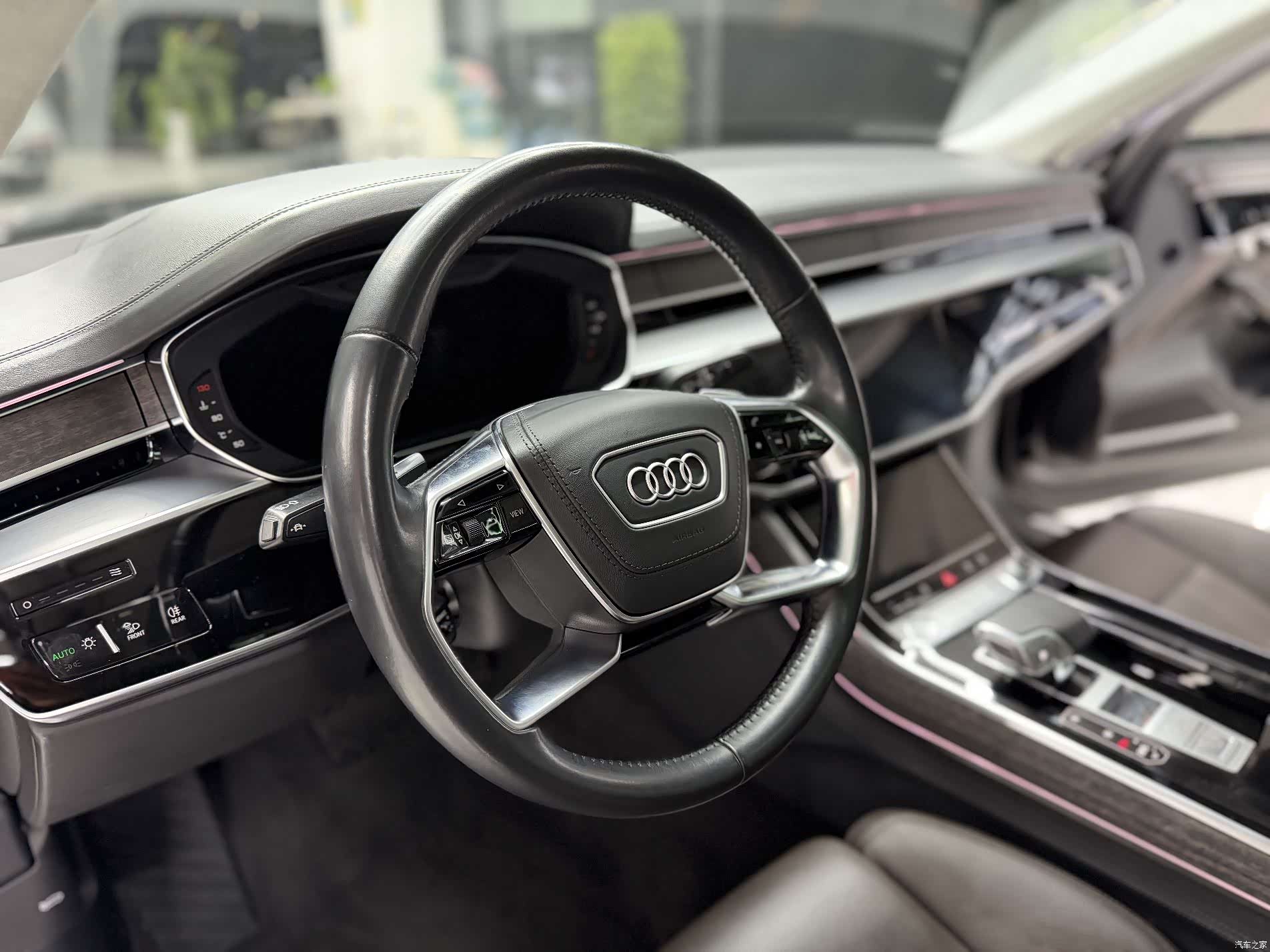 Audi A8L, 2020 8