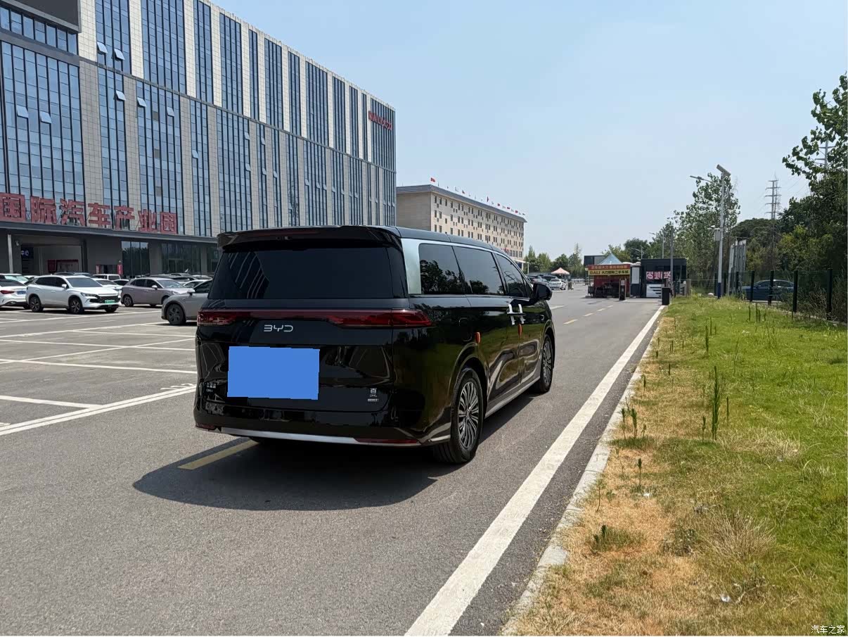 BYD Xia, 2025 19