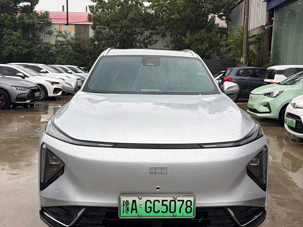 Geely Galaxy L7