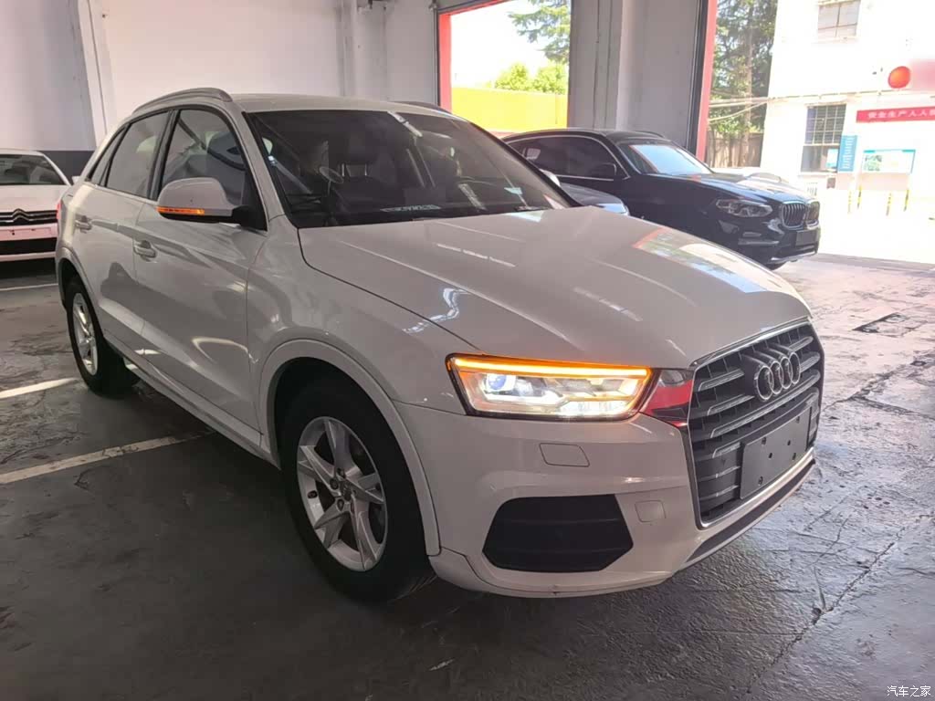 Audi Q3, 2019 4