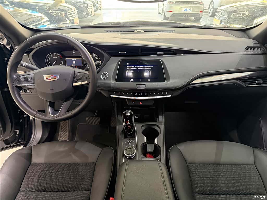 Cadillac XT4, 2020 13