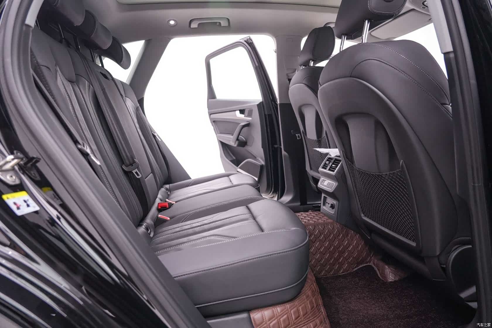 Audi Q5L, 2021 26