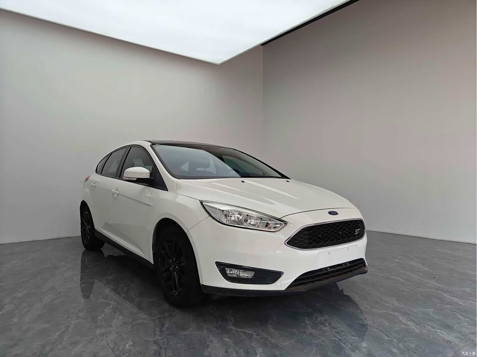 Ford Focus, 2019 3