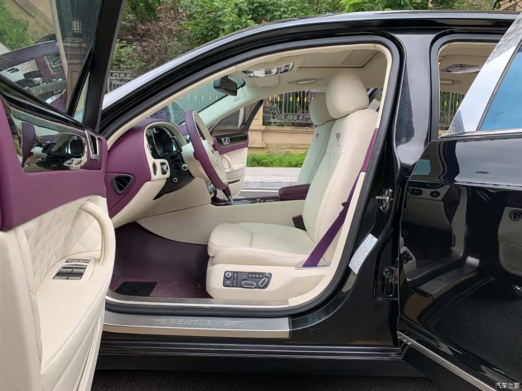 Bentley Flying Spur, 2010 10