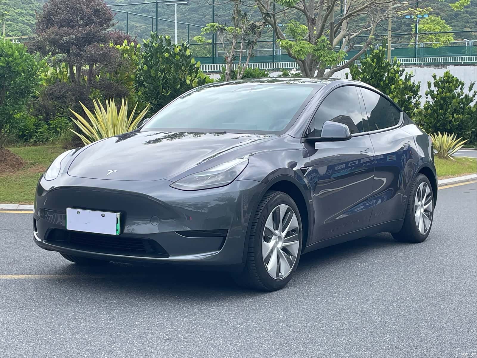 Tesla Model Y, 2023 23
