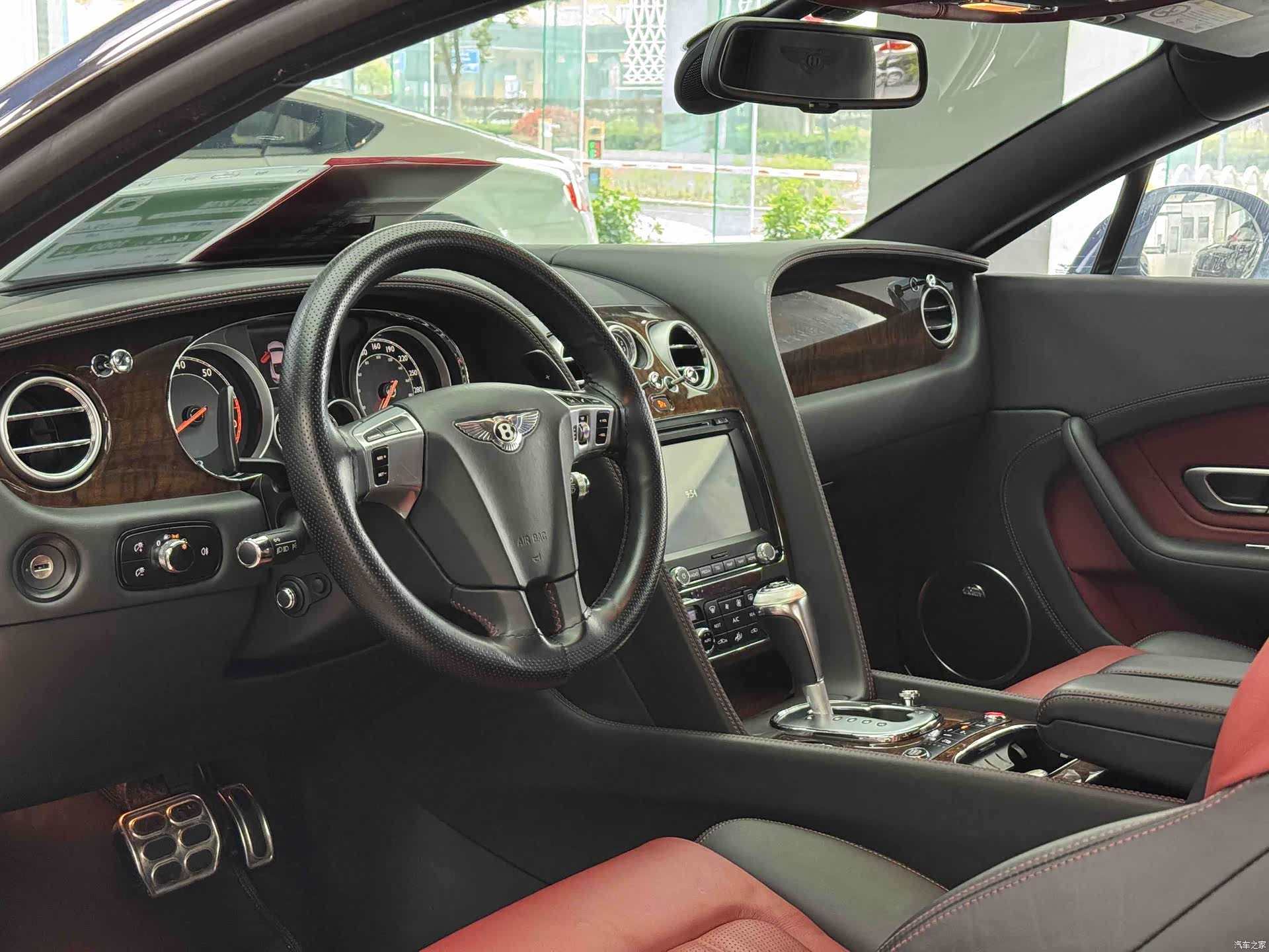 Bentley Continental GT, 2016 7