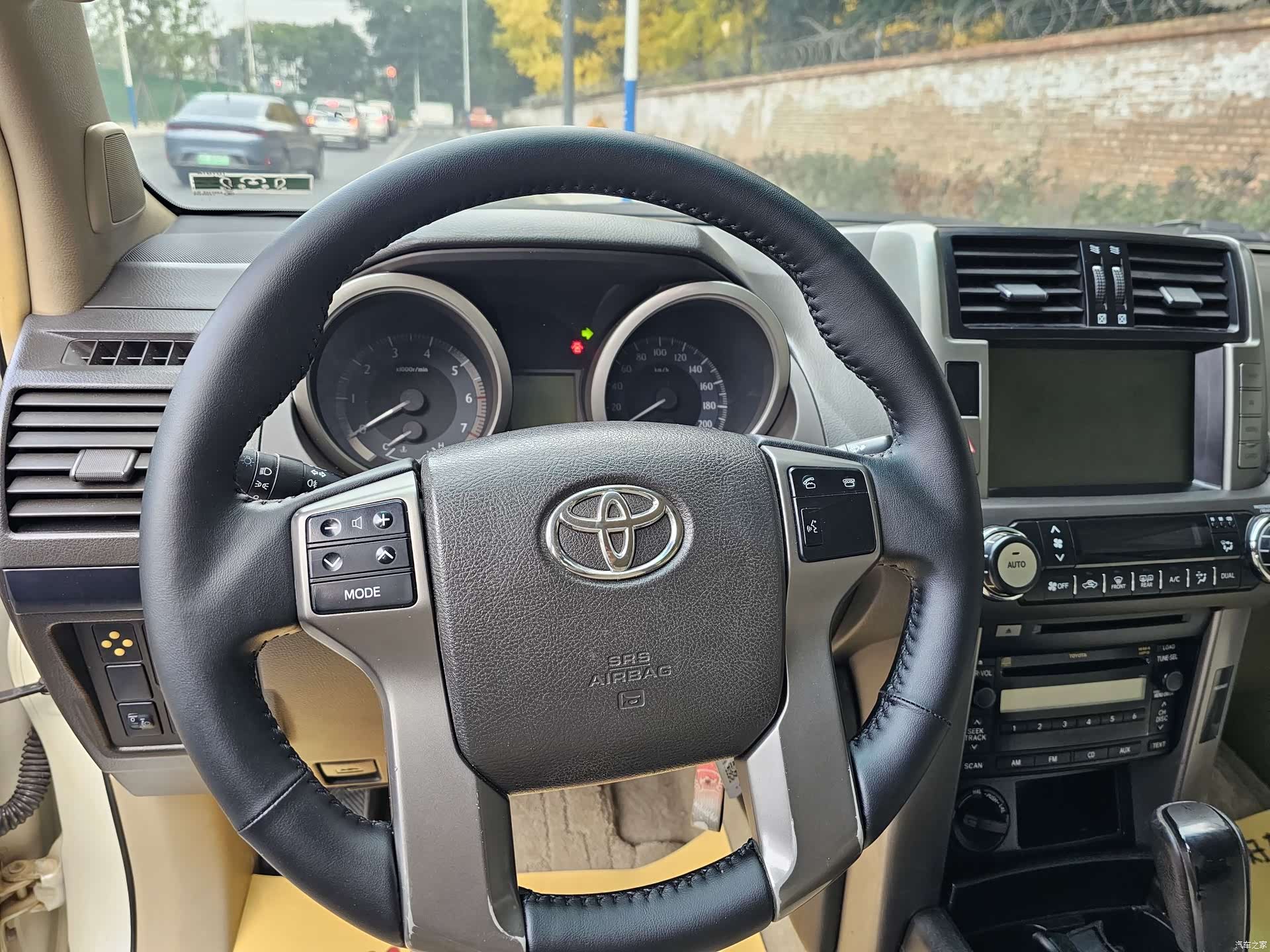 Toyota Prado, 2013 6