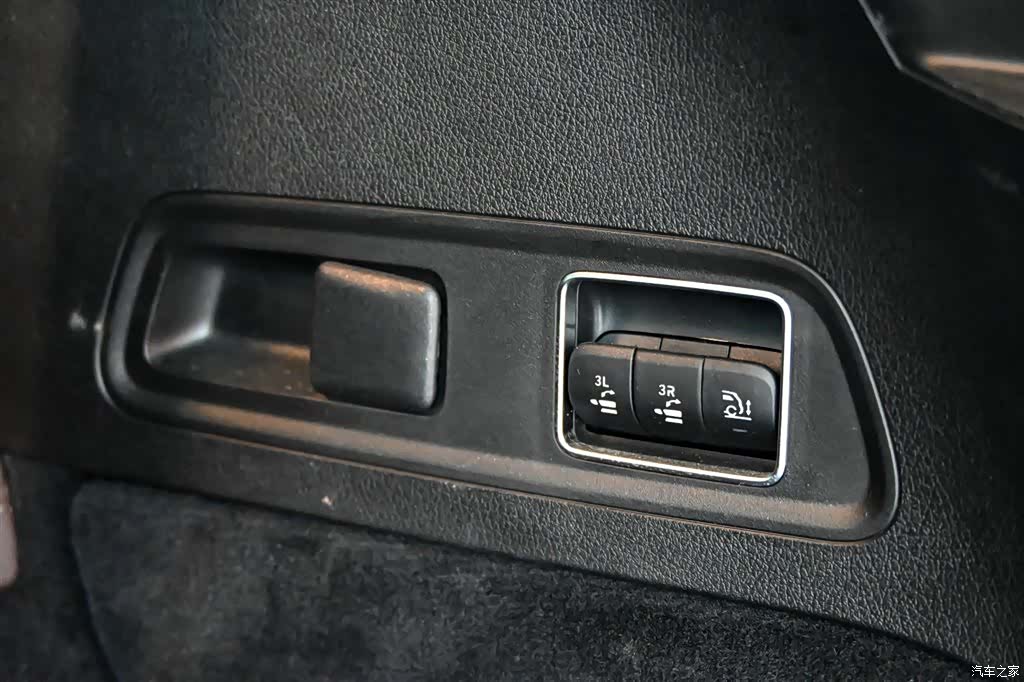 Mercedes-Benz GLS, 2021 33