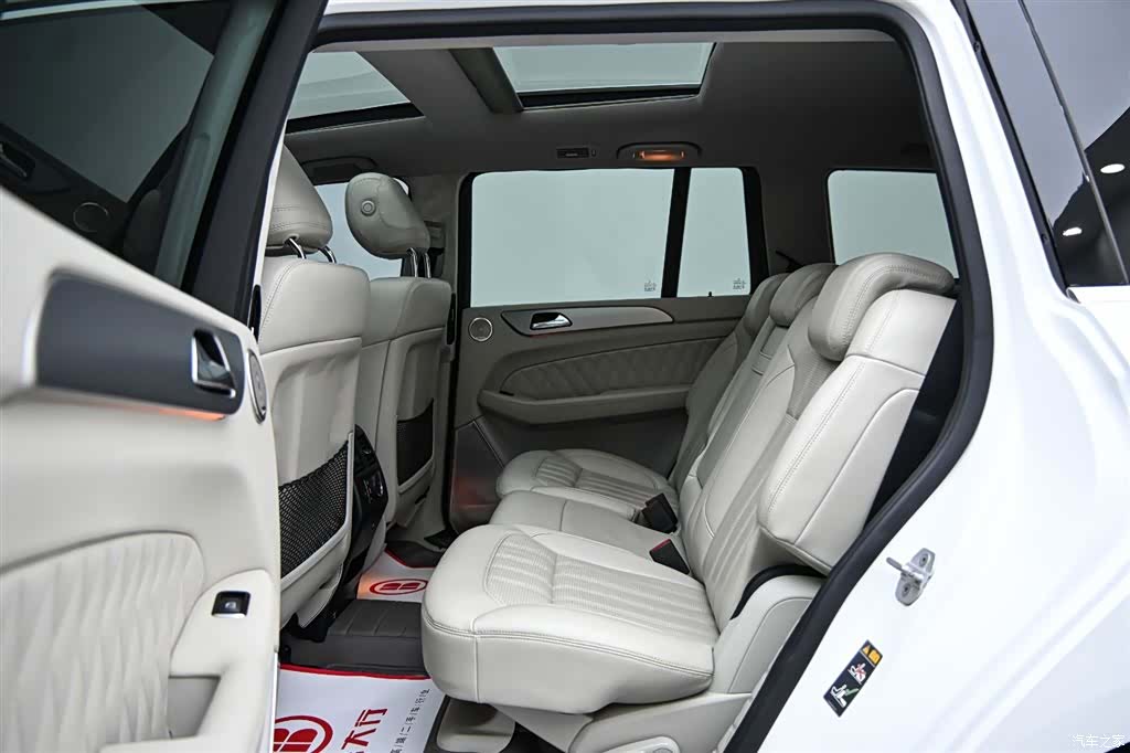 Mercedes-Benz GL-Class, 2015 11
