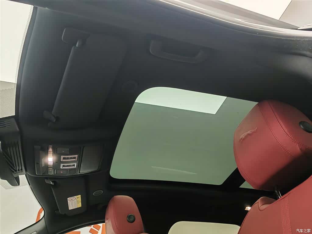 Jaguar F-PACE, 2021 14