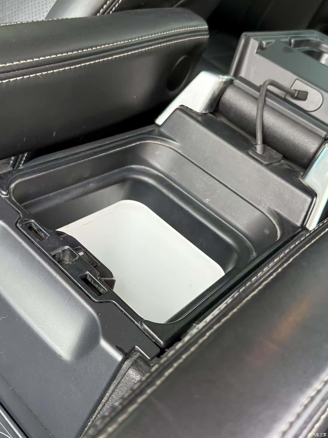 Land Rover Discovery, 2011 8