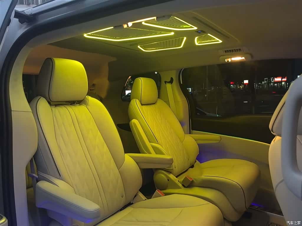 Buick GL8, 2022 12