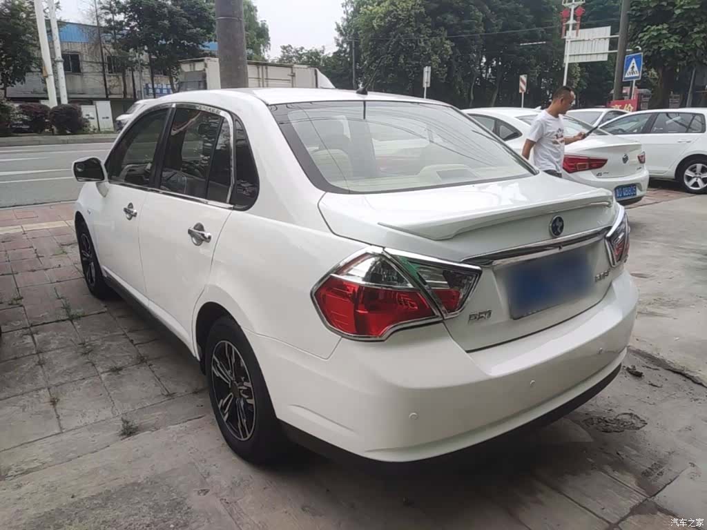 Nissan D50, 2015 все фото