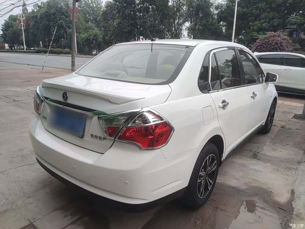 Nissan D50, 2015 7