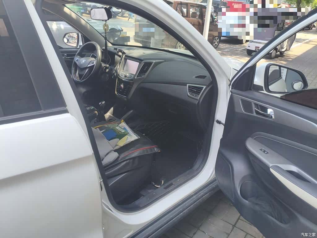 Changan CS35, 2018 21
