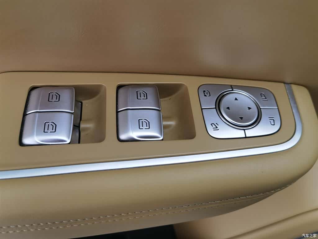 Li Auto ONE, 2023 9