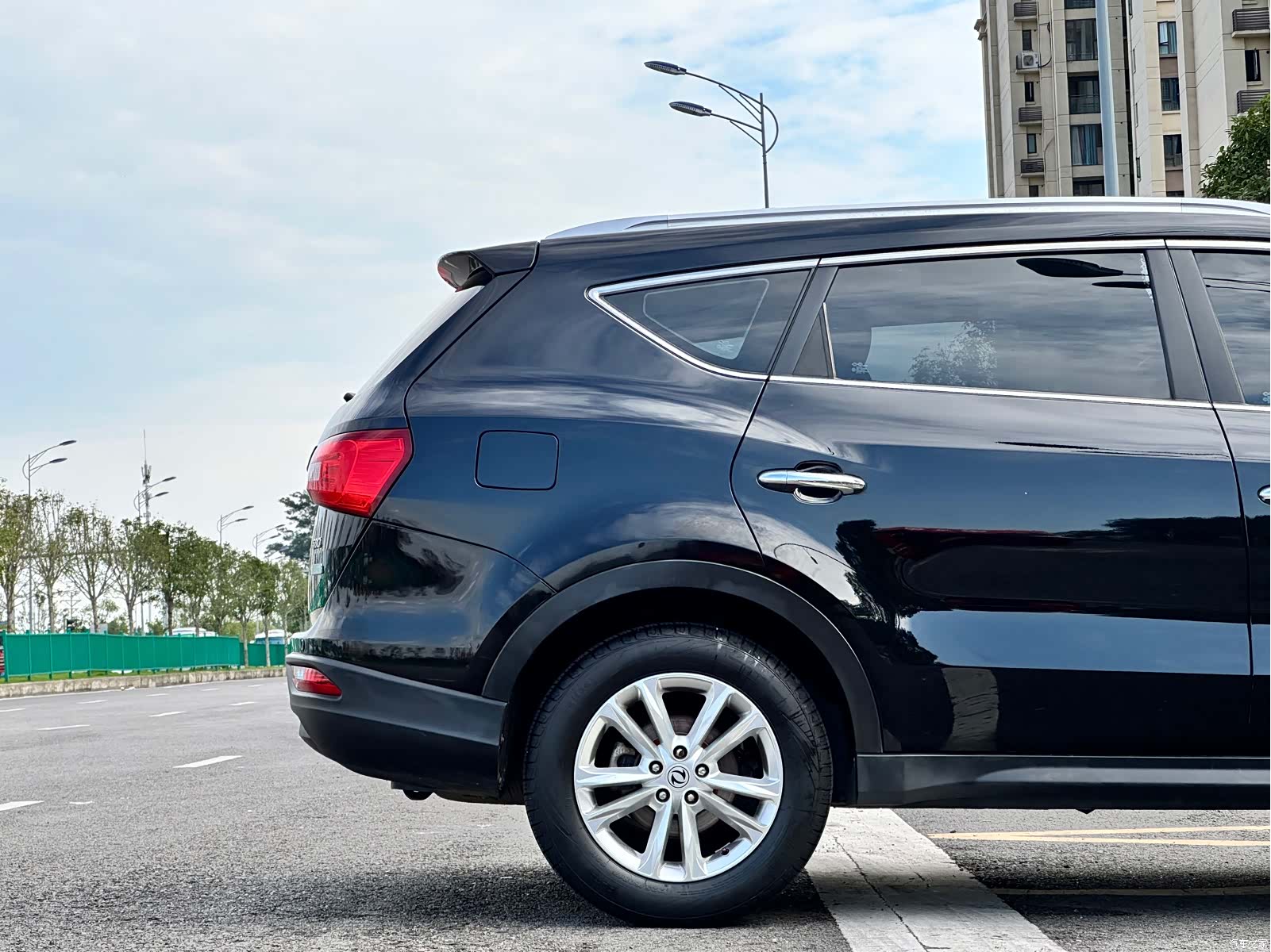 DongFeng 580, 2016 13
