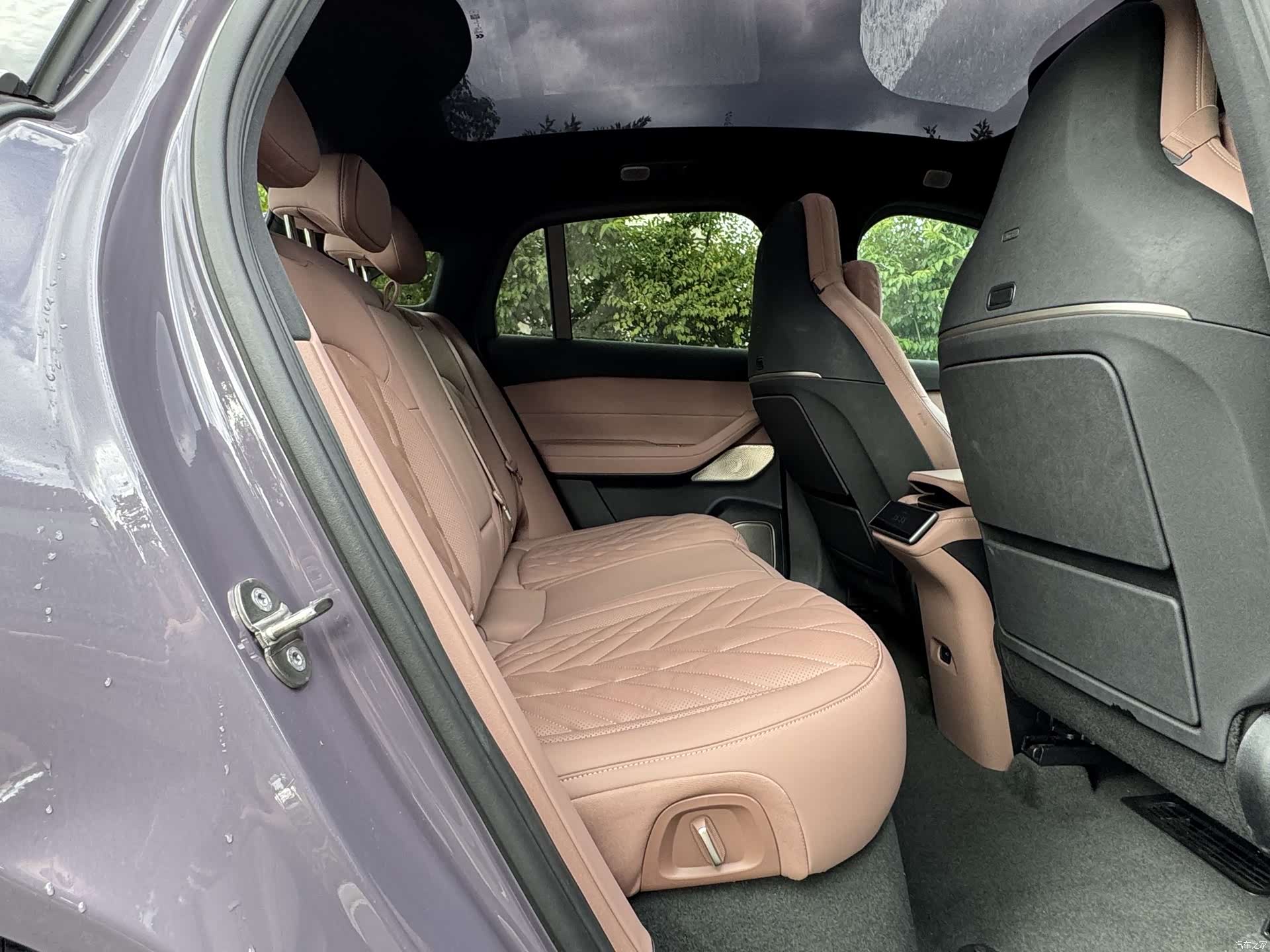NIO EC6, 2025 16