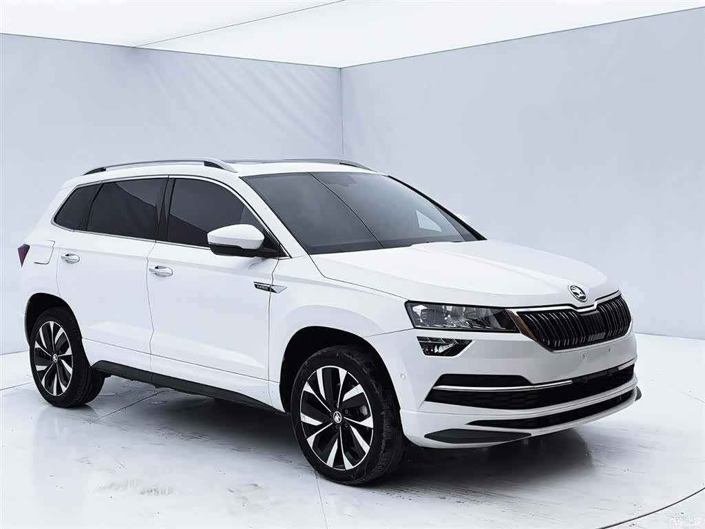 Skoda Karoq, 2022 3