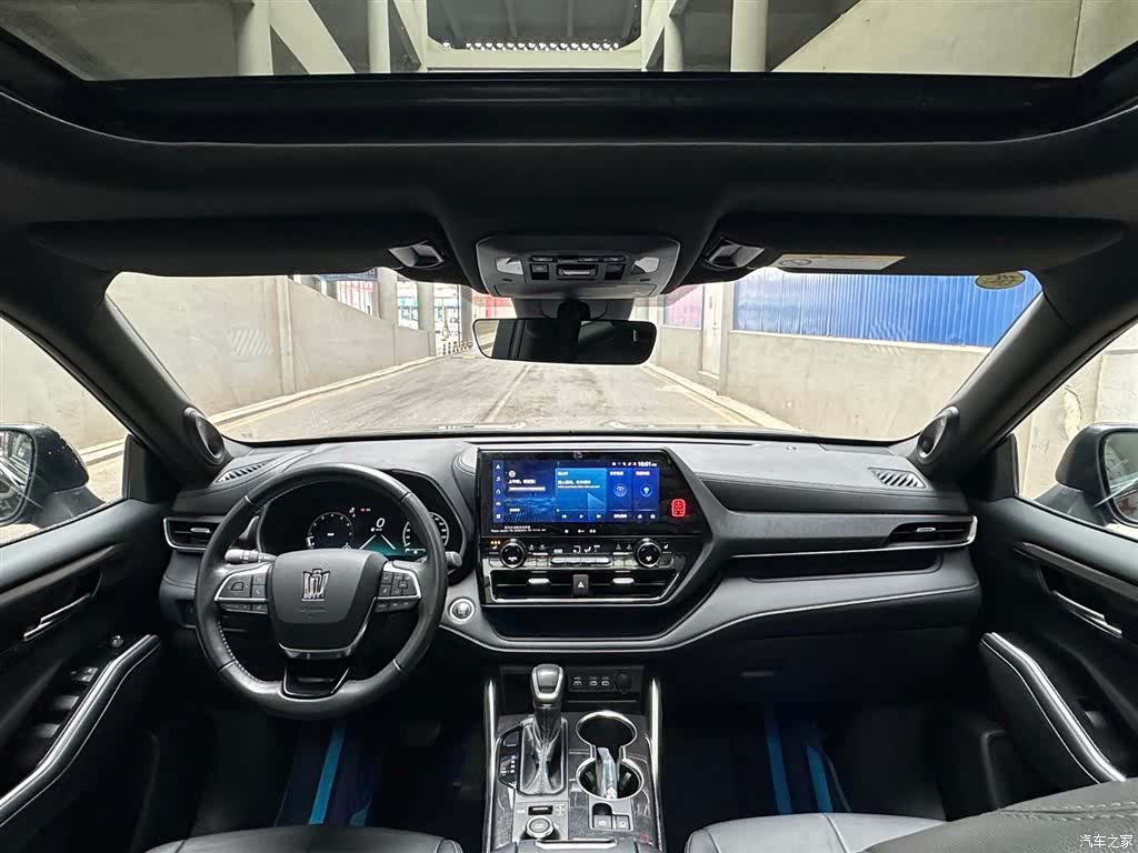 Toyota Crown, 2024 9