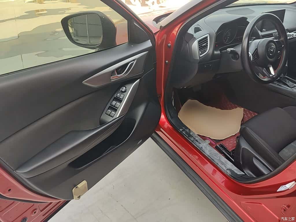 Mazda CX-4, 2019 16
