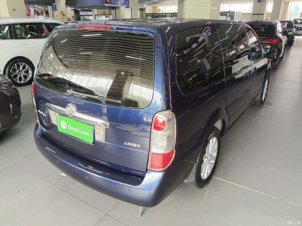 Buick GL8, 2015 7