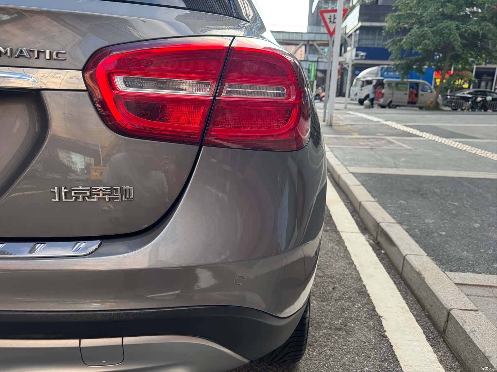 Mercedes-Benz GLA, 2016 8