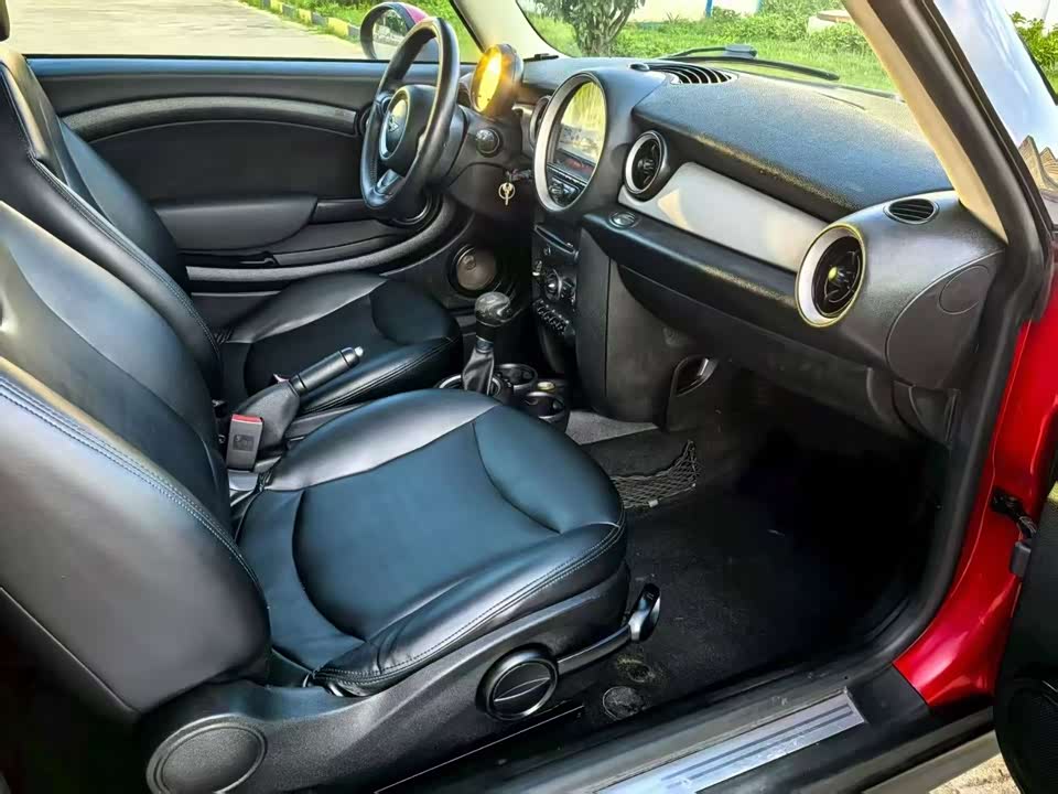 MINI CLUBMAN MINI CLUBMAN