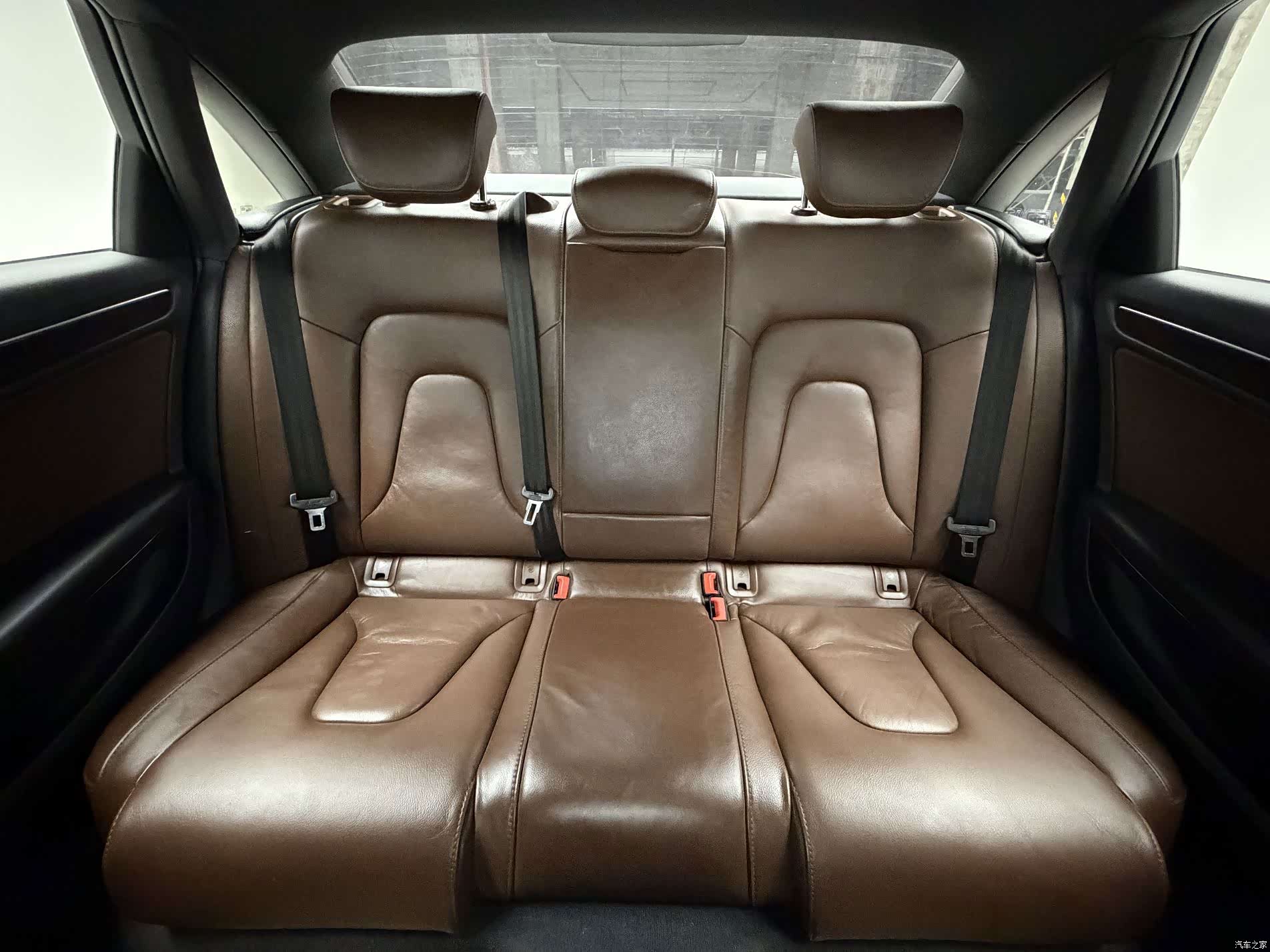 Audi A4L, 2016 15