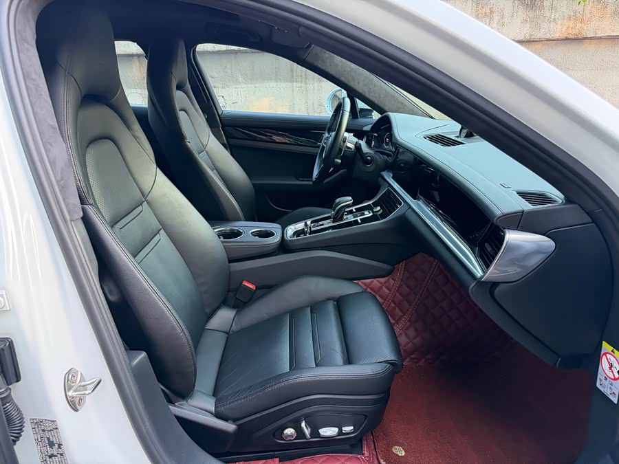 Porsche Panamera E-Hybrid 2018, фото 14