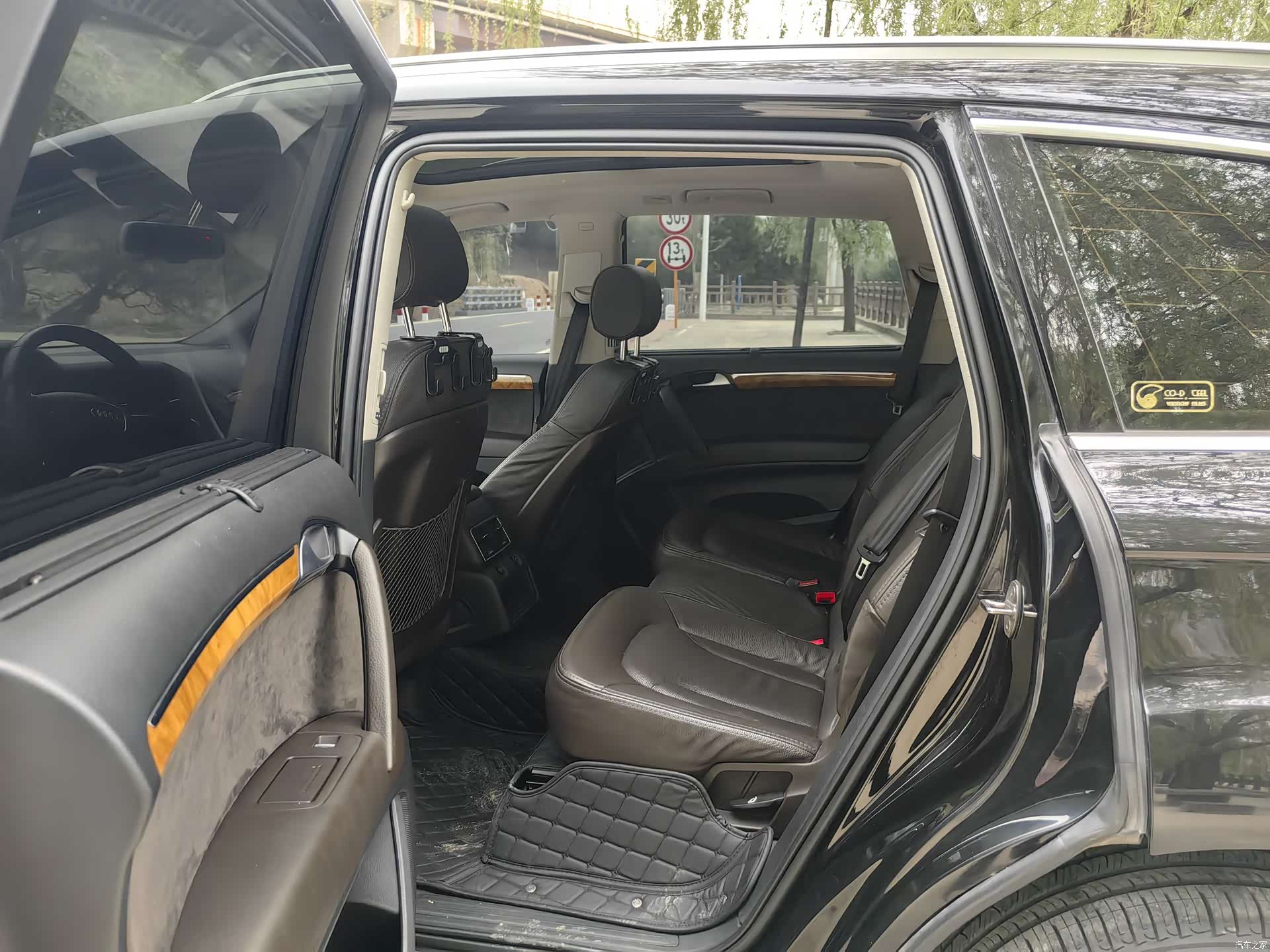Audi Q7, 2015 4