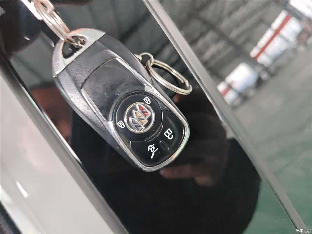Buick Envision Plus, 2021 9