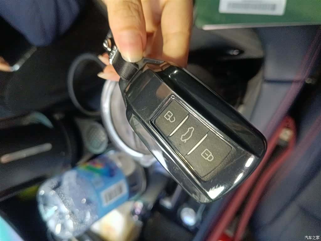 DongFeng AX7, 2022 12