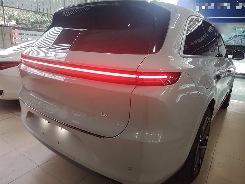 Li Auto Ideal L6