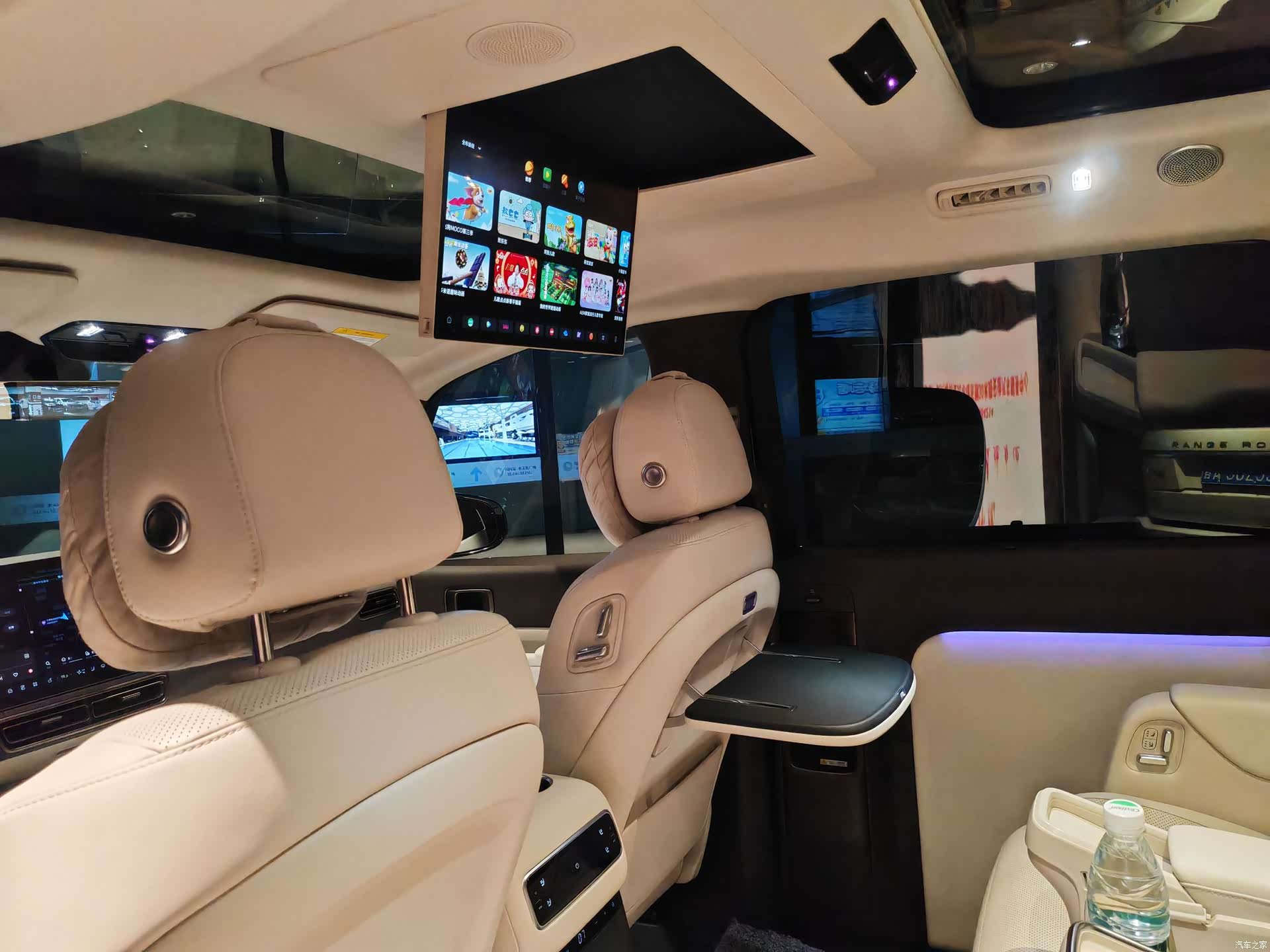 Li Auto MEGA, 2025 20