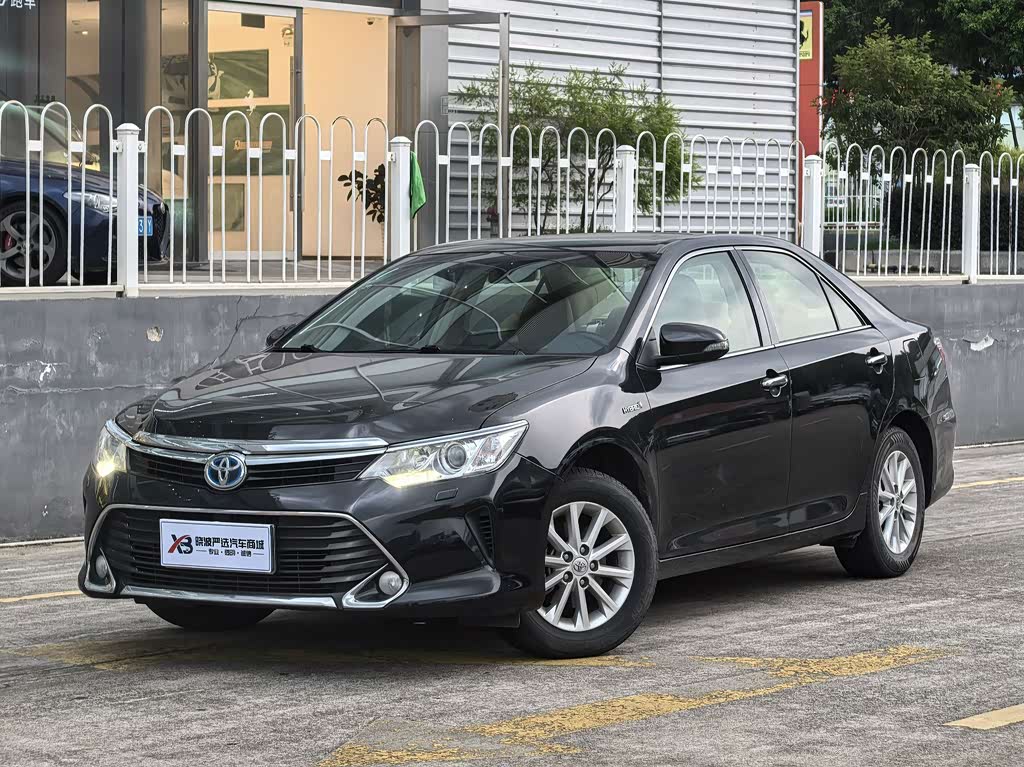 Toyota Camry 2016 2.5HG Luxury