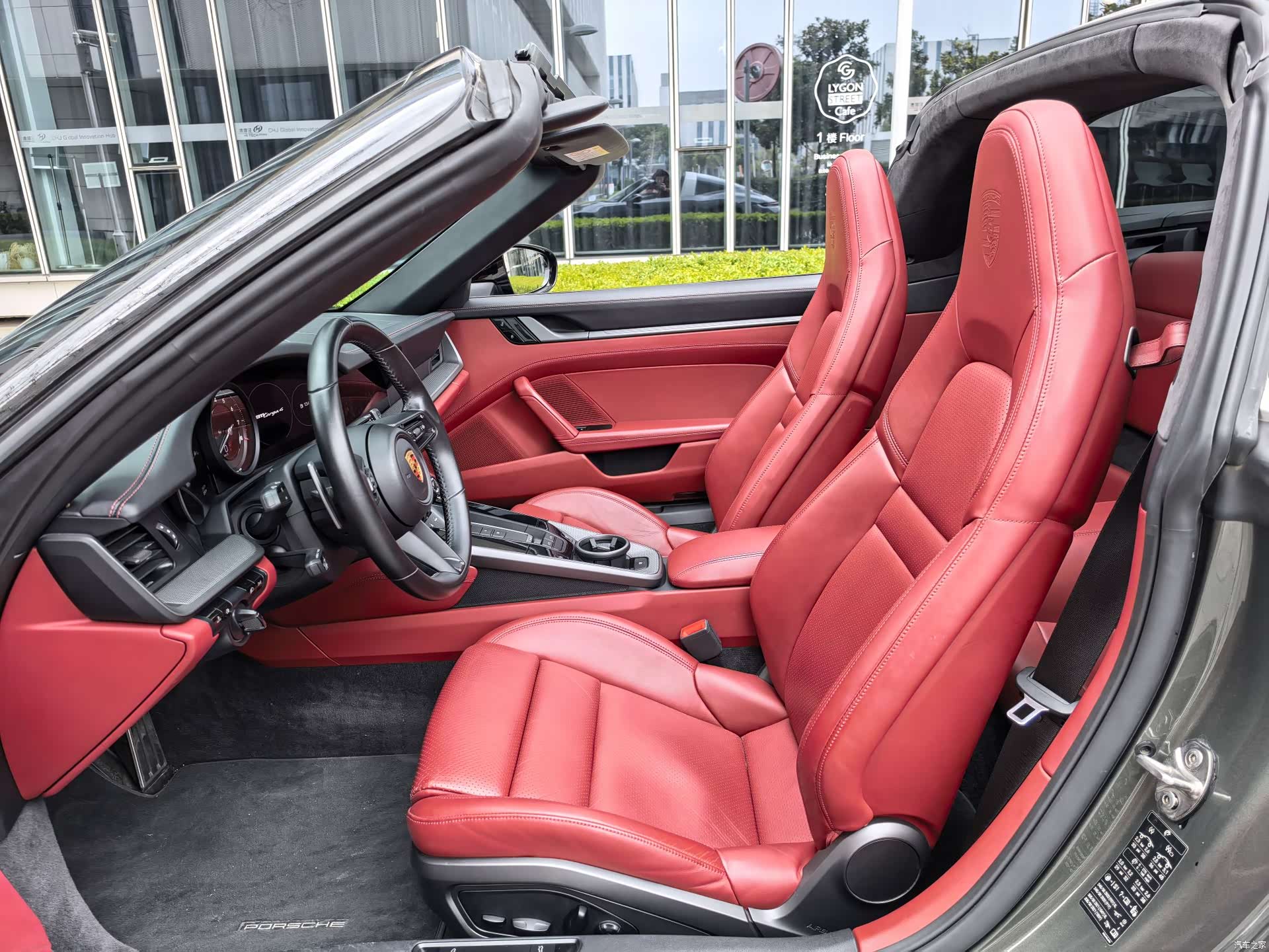 Porsche 911, 2021 13