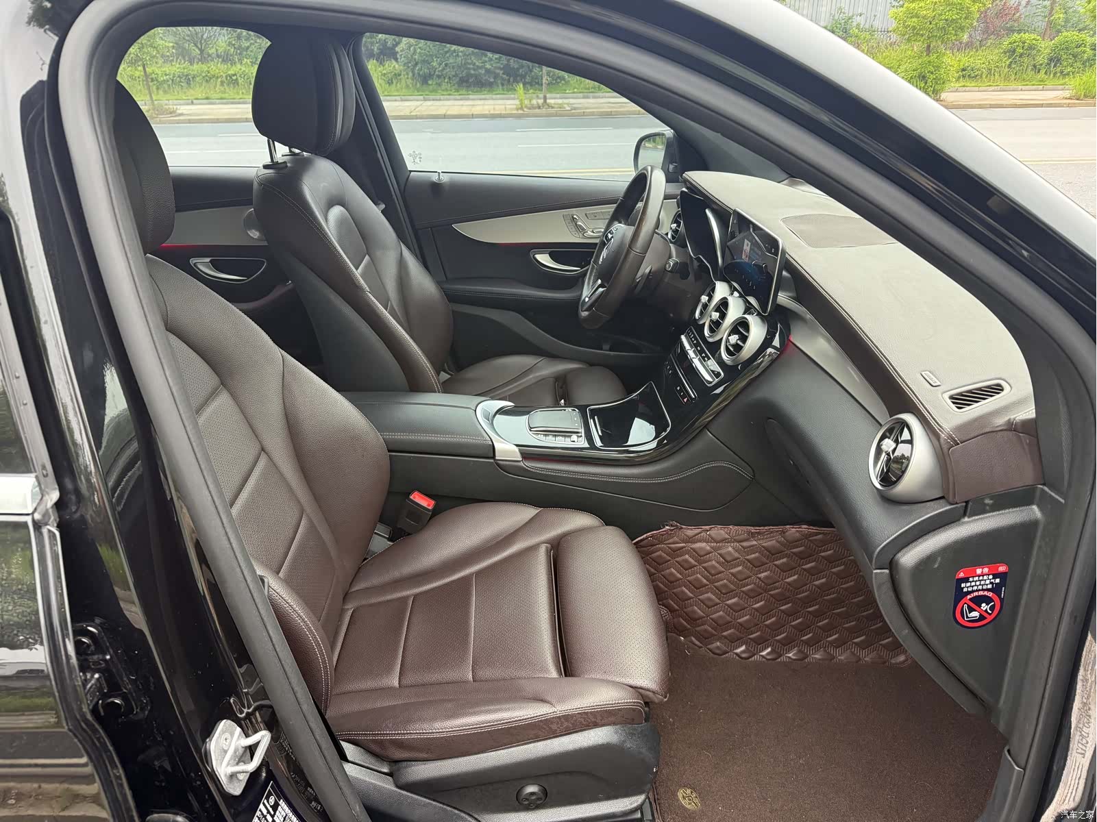 Mercedes-Benz GLC, 2022 все фото