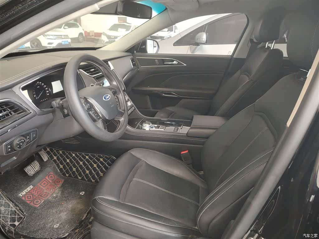 Ford Taurus, 2017 16