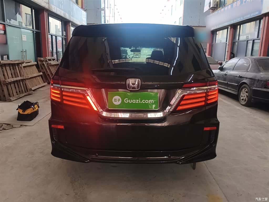 Honda Elysion, 2019 6