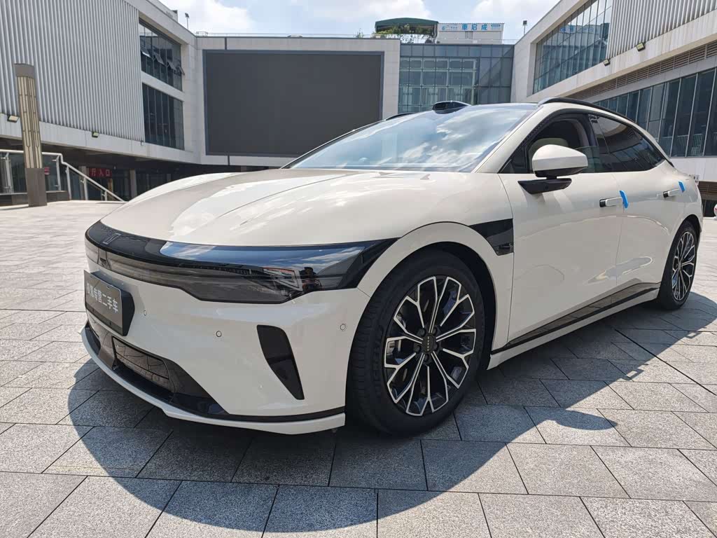 Zeekr 007GT