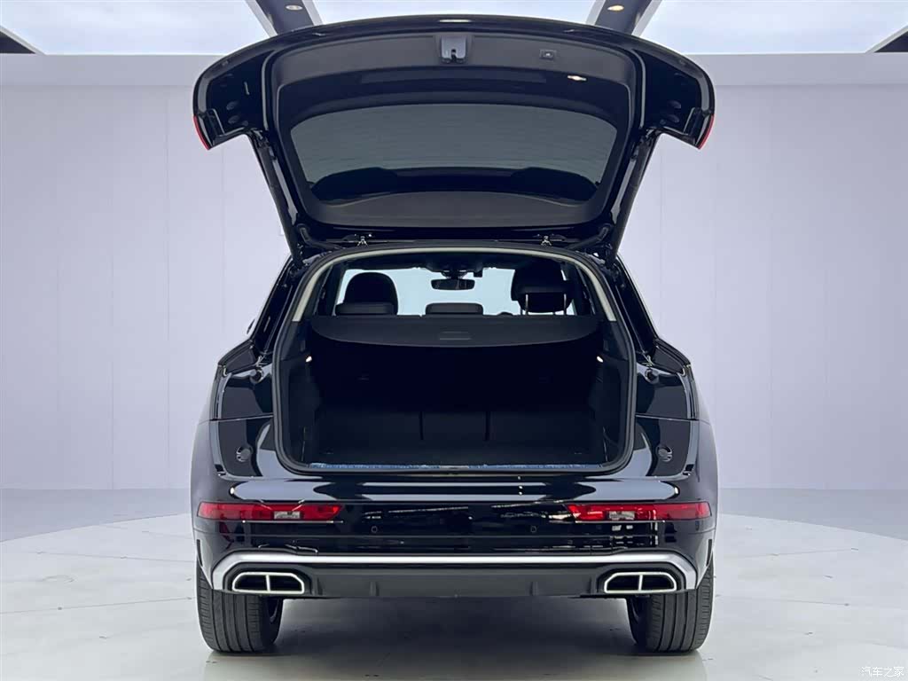 Audi Q5L, 2024 9